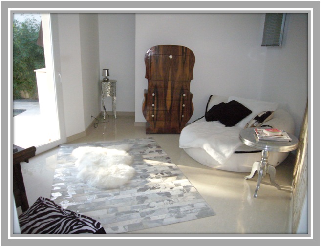 3004849_1-isvceb.jpg