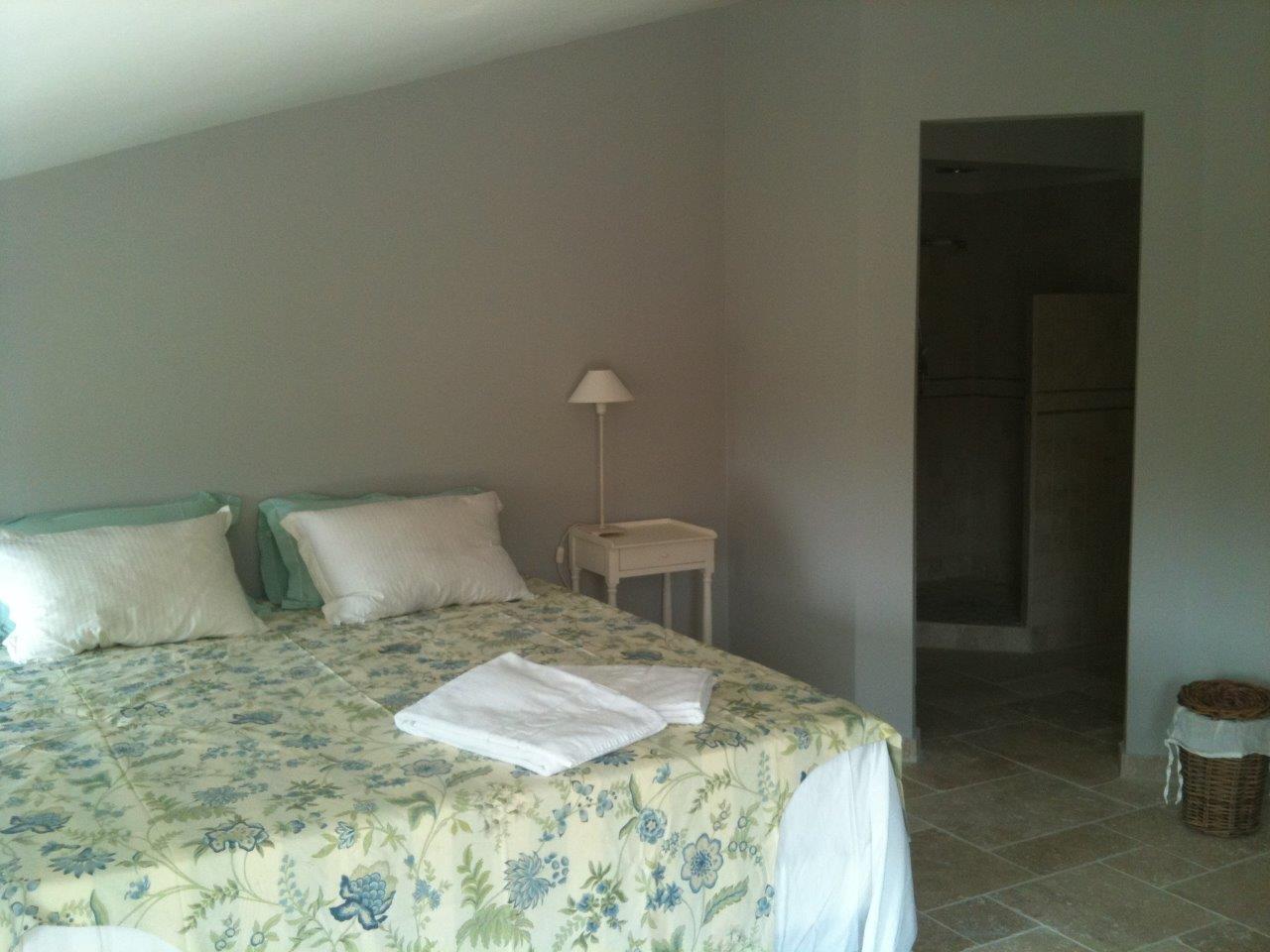 Bedroom 2ndfloor.jpg