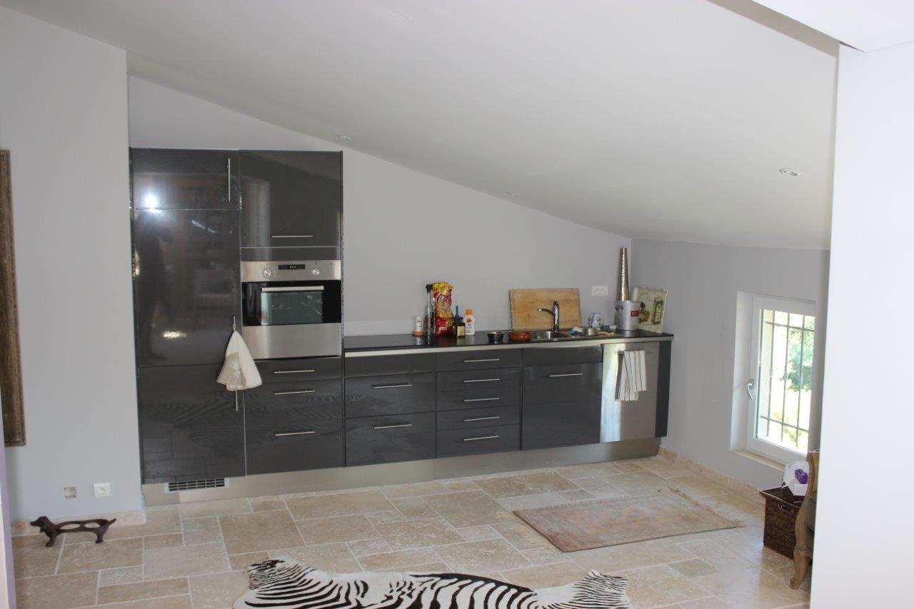 Kitchen apartment LTB.jpg