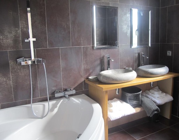 salle de bain 1.jpeg