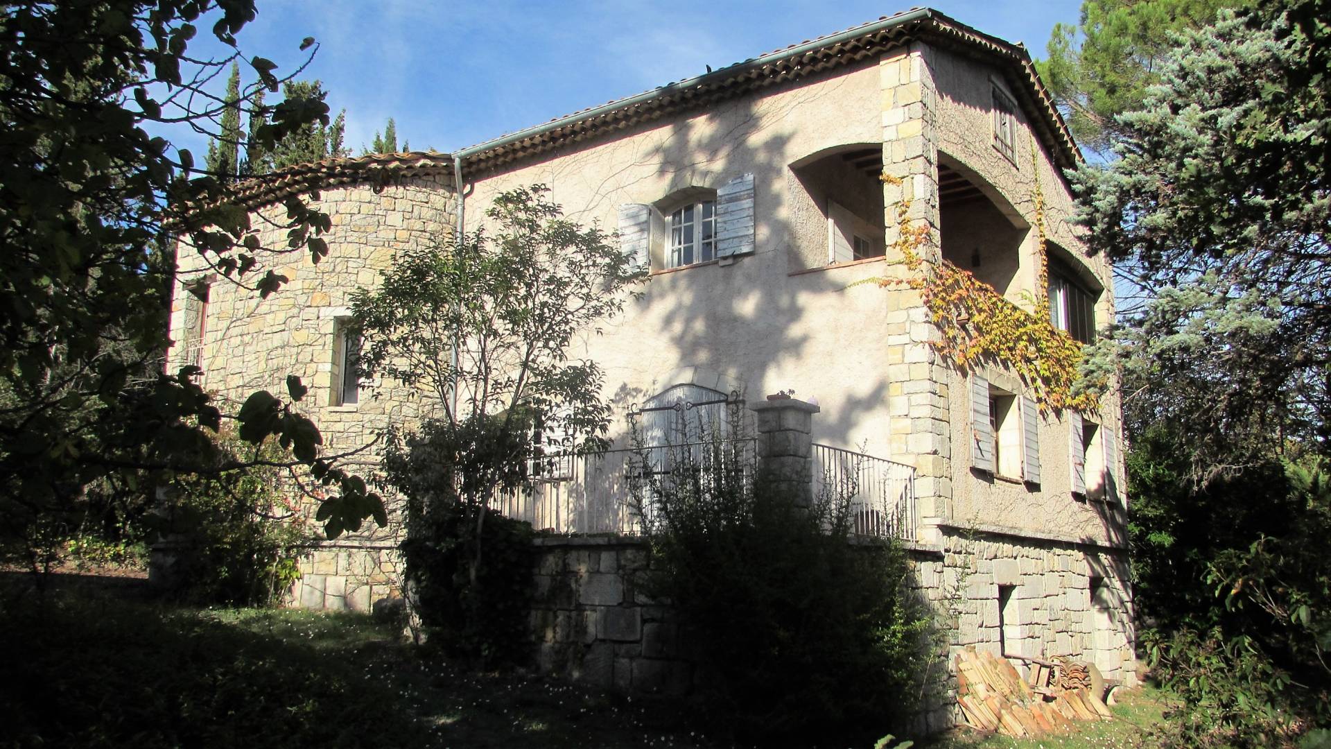 Huset front.jpg
