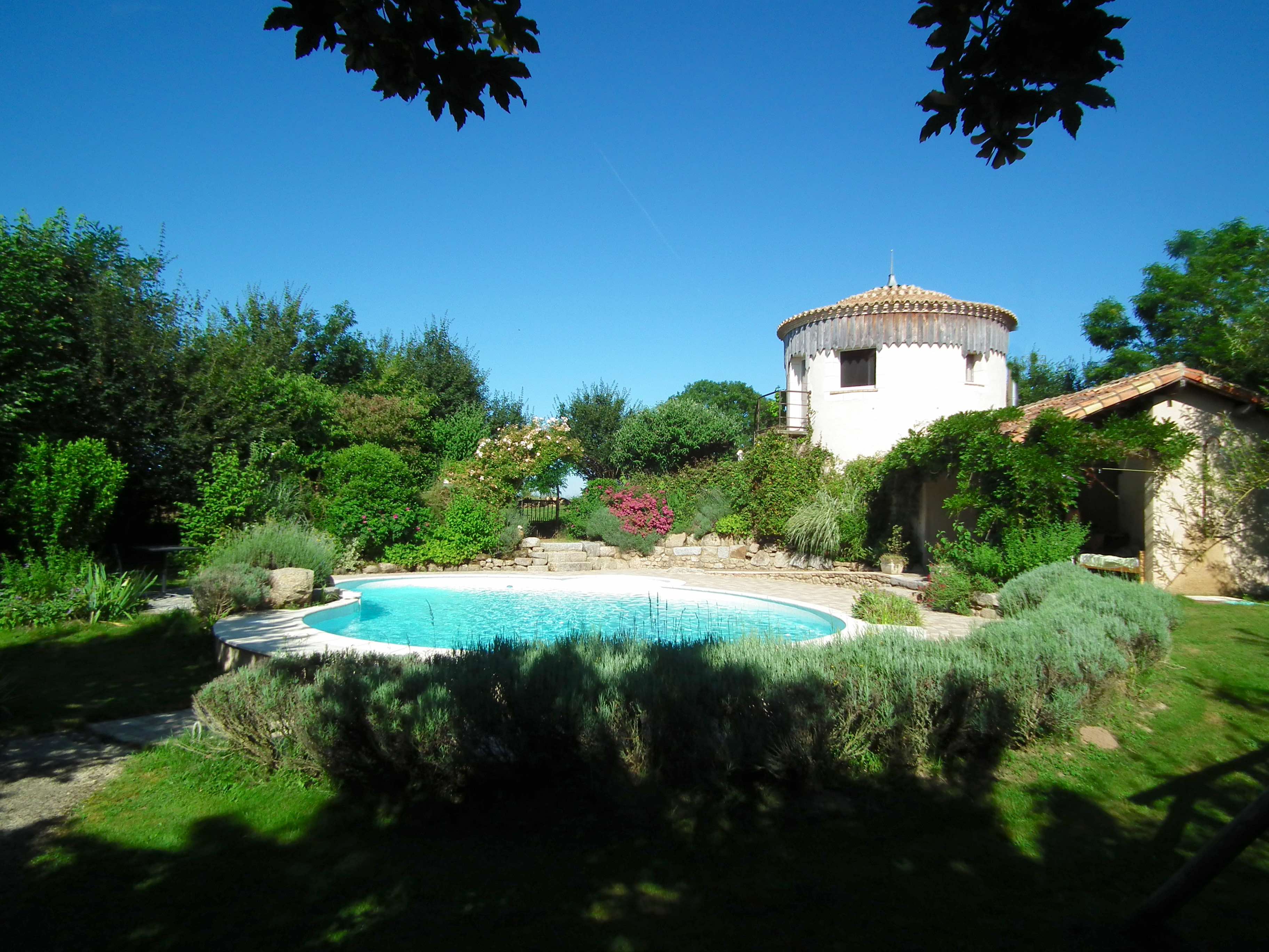 *MOULIN piscine 1.jpg