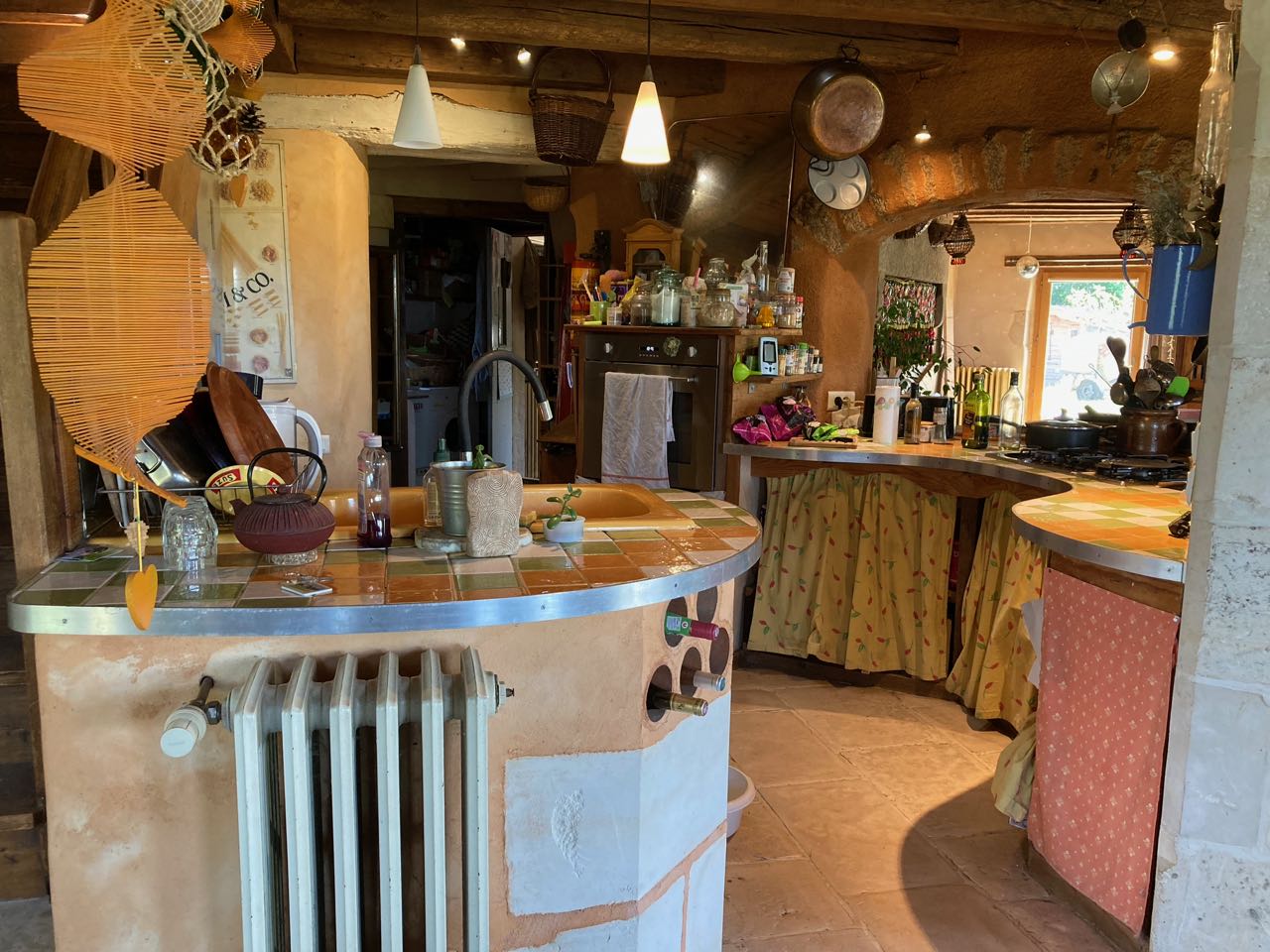 MAISON cuis1.jpg