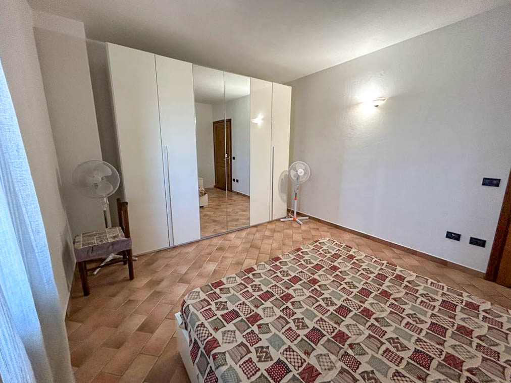 property1062519111355b4b1a62c4a10098e10728.jpg