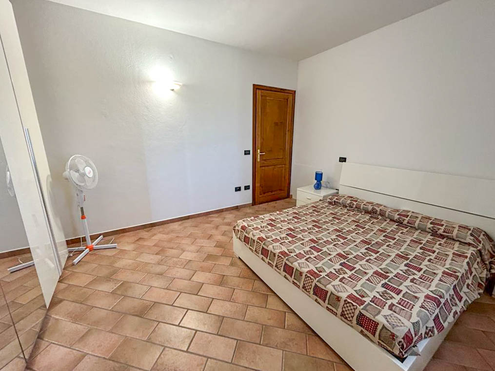 property1062519111355b4b1a62c4a10098e10727.jpg