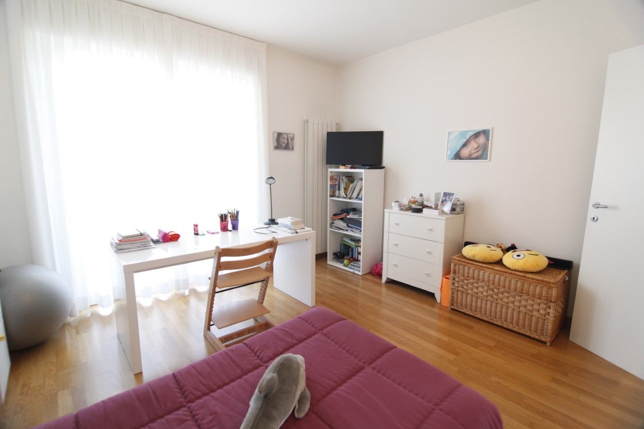 arizzano-appartamento-vista-lago-garage-giardino-56708b.jpg