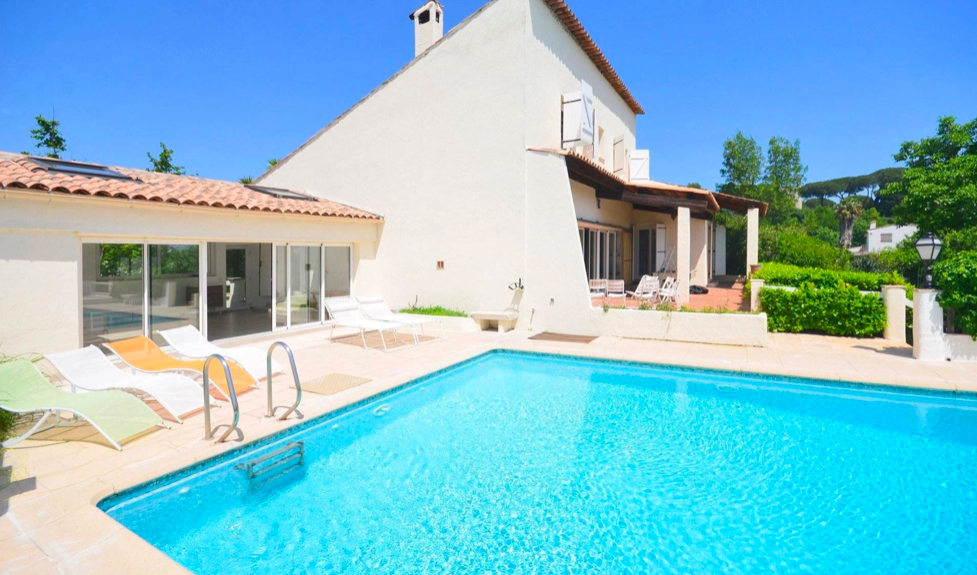Pool Bienvenue 9133.png