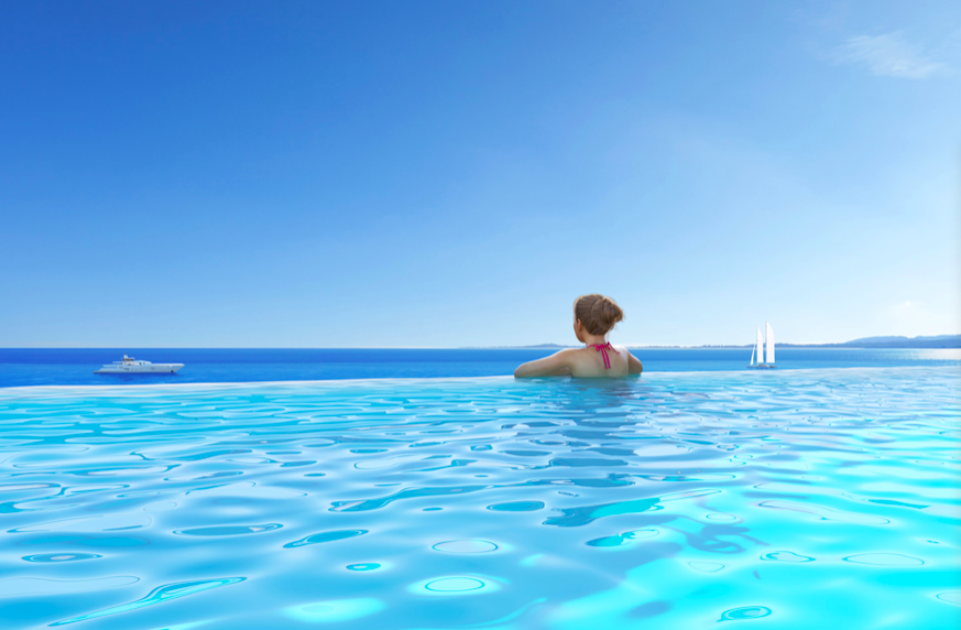 Cogedim Seaside infinity pool.png