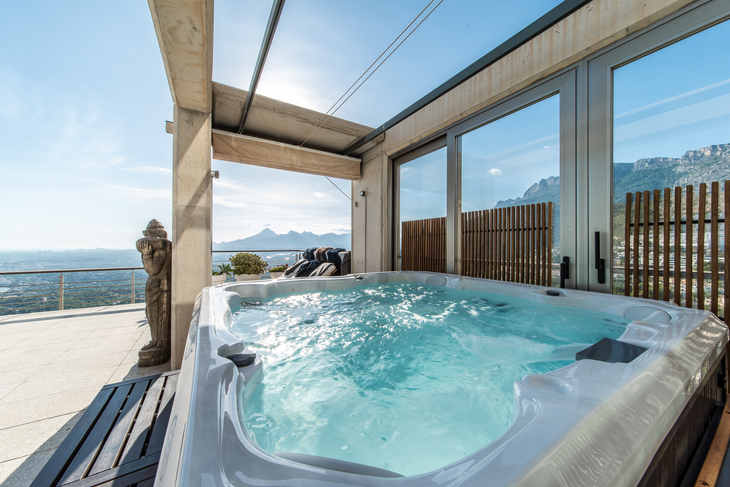 jacuzzi.jpg