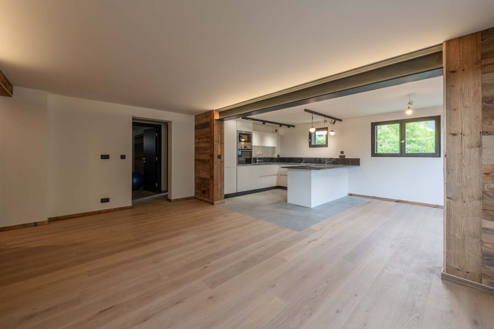 59025814m.jpg