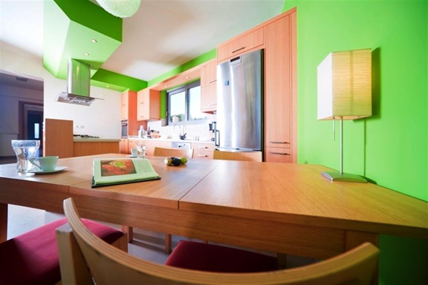 gerani_kitchen1.jpg