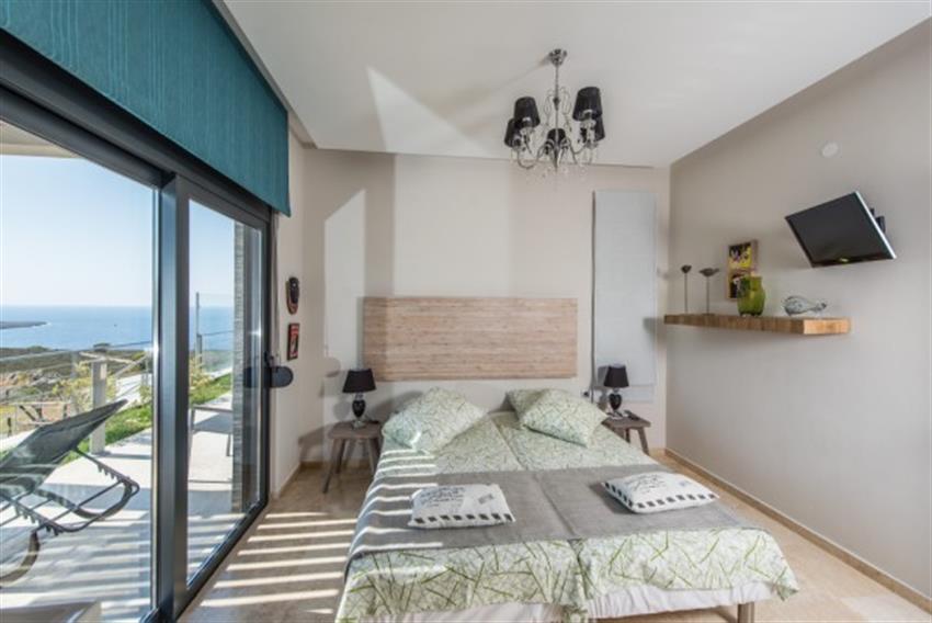 VLJA-4512.jpg
