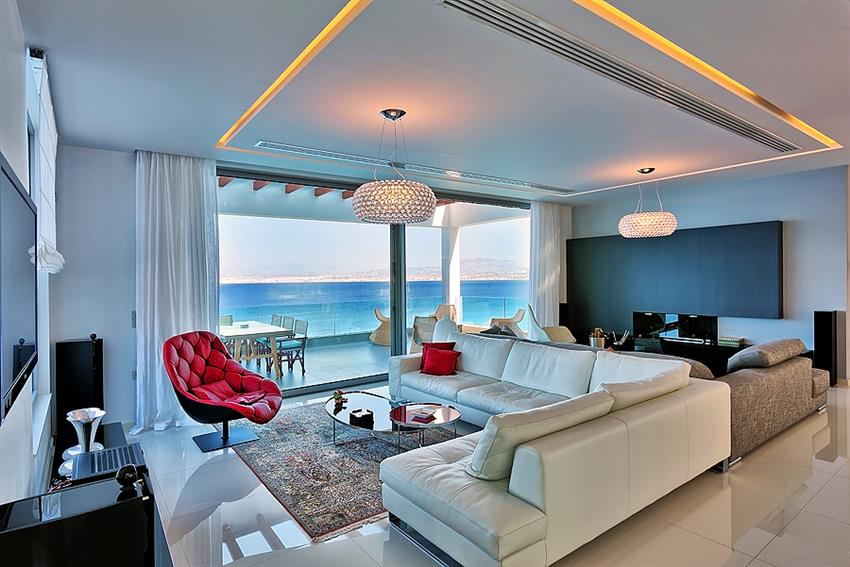 11.Livingroom.jpg