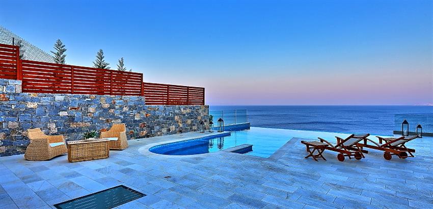 6.Pool (5).jpg