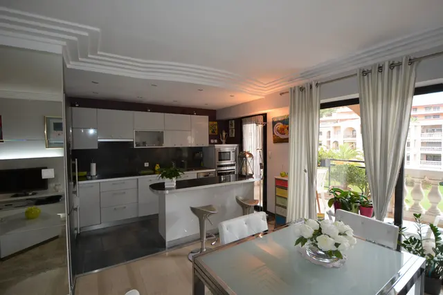 1-bedroom apartment in Le Cannet, France