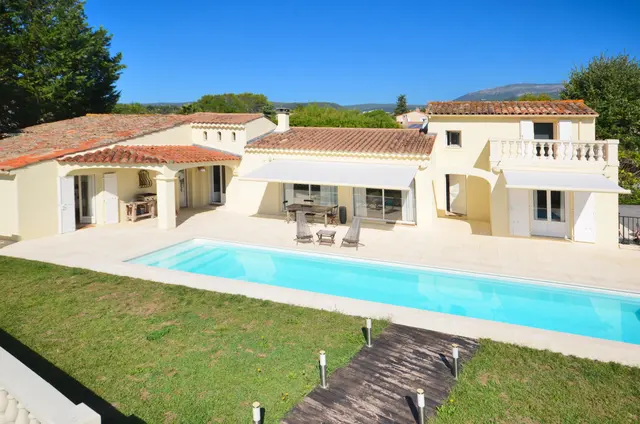 4-bedroom villa in Grasse, France