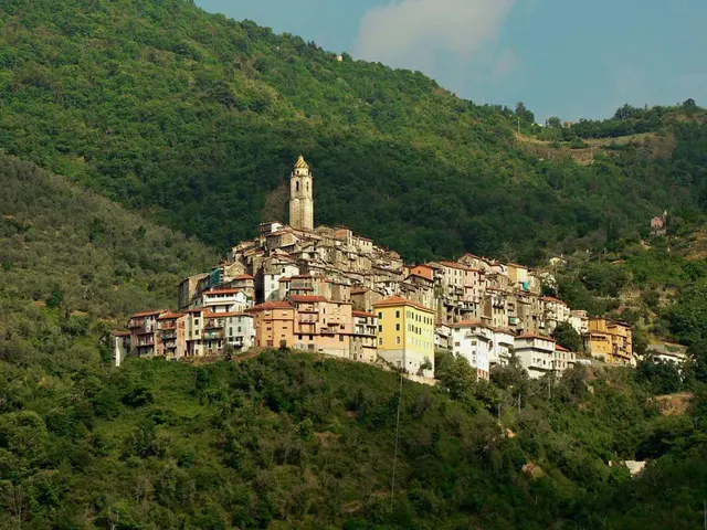 Castelvittorio italianissimo byhus 25 min fra middelhavet