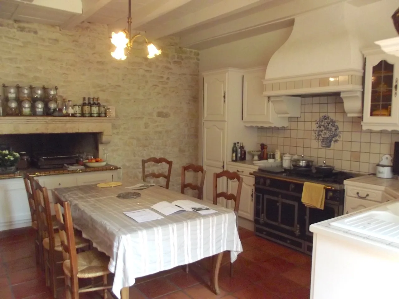 *Kitchen1.jpg