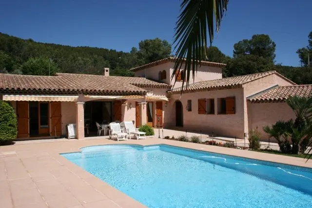 5-bedroom villa in La Motte, France