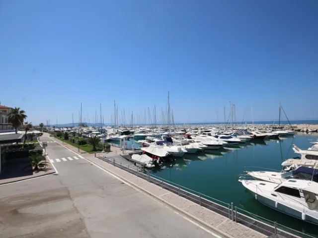 2-bedroom apartment in Suvereto, Italy