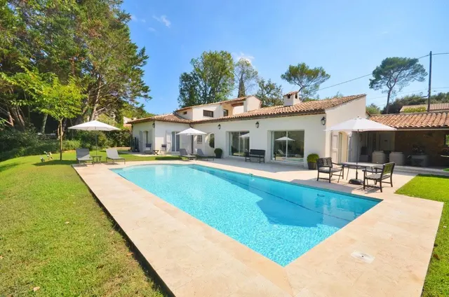 4-bedroom villa in Mougins, France