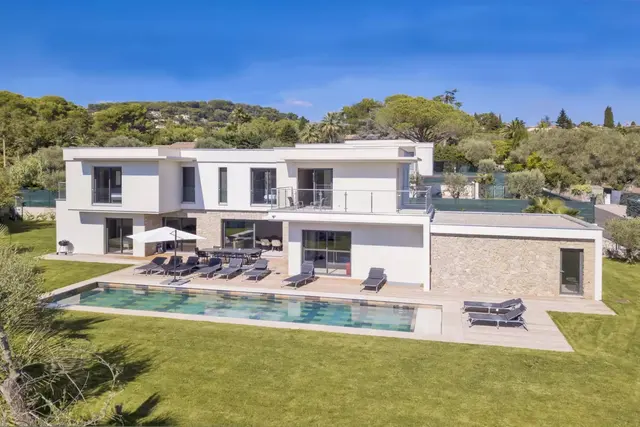 5-bedroom villa in Mougins, France