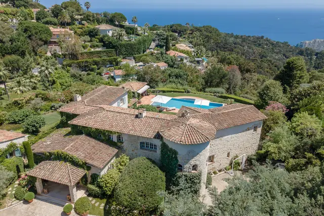 8-bedroom villa in Cannes, France