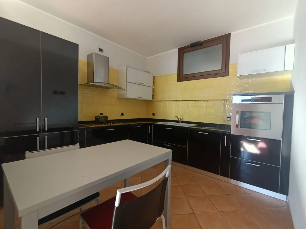 verbania-pallanza-appartamento-vista-lago-garage-giardino-52020b.jpeg