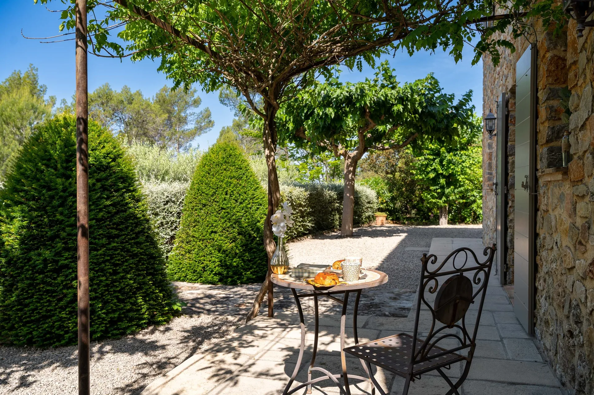 Terrasse petit dej-11.jpg