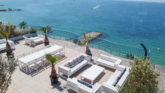 4-bedroom apartment in Juan les Pins, France