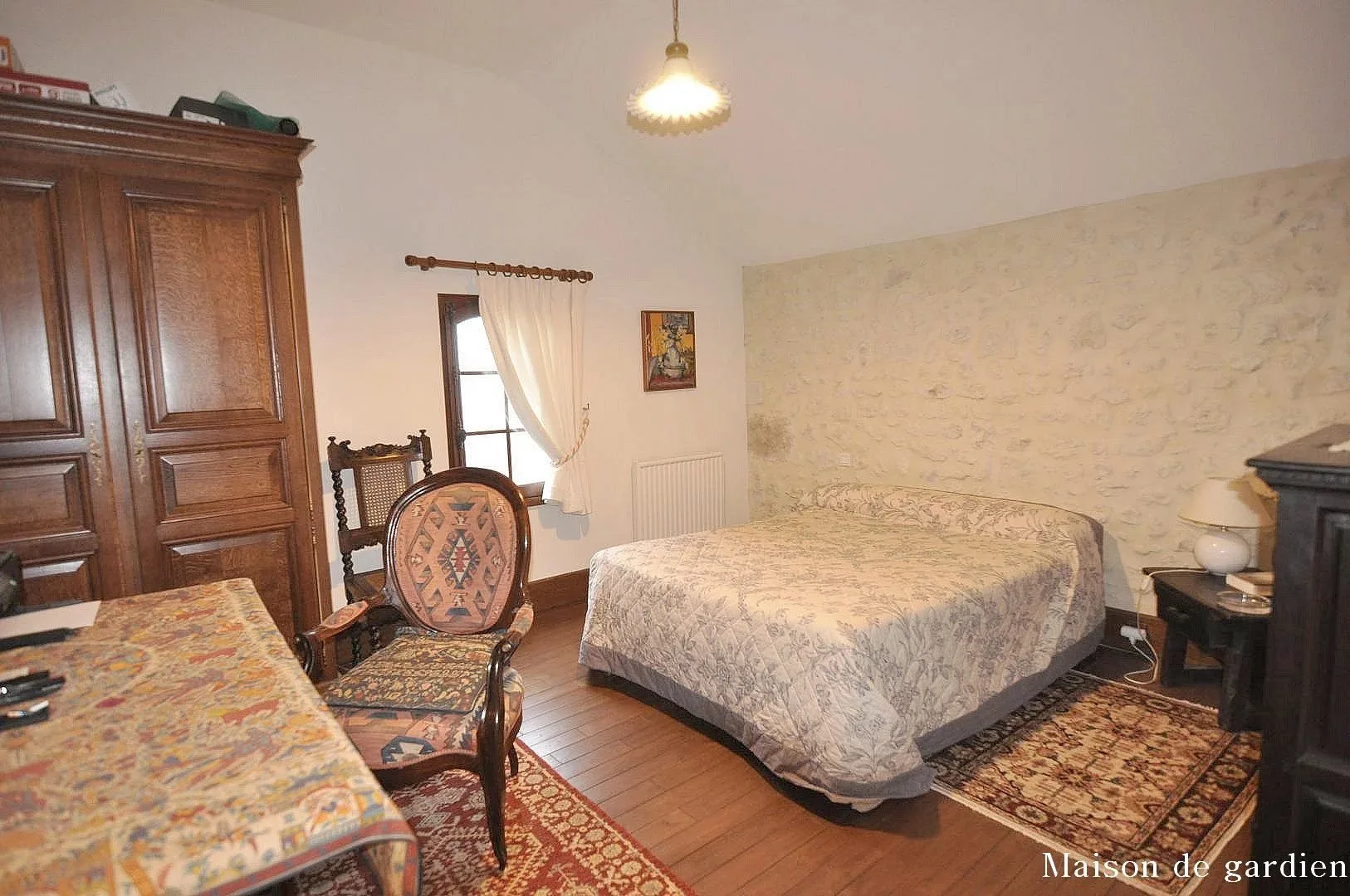 14 Bedroom 3.jpg