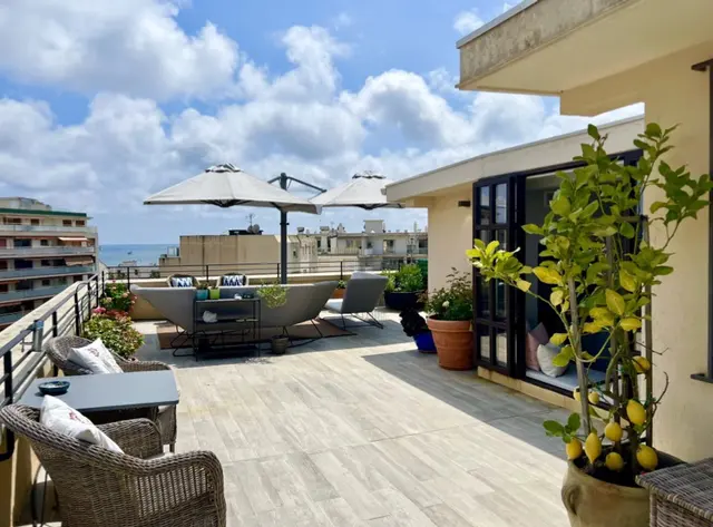 4-bedroom apartment in Juan les Pins, France