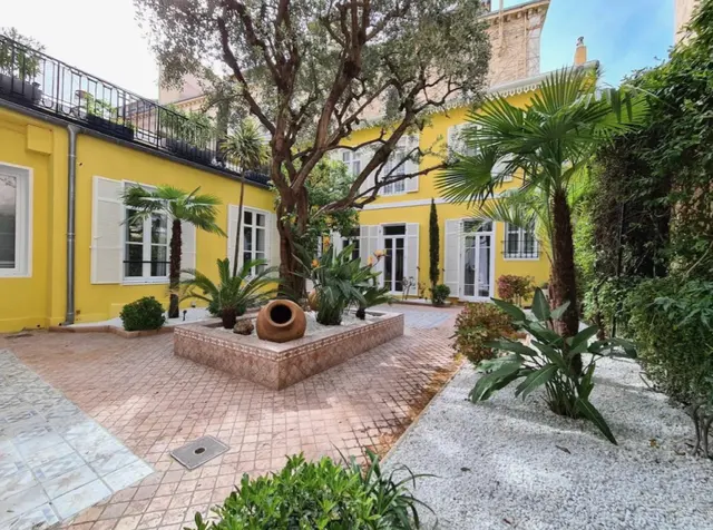 4-bedroom villa in Cannes, France