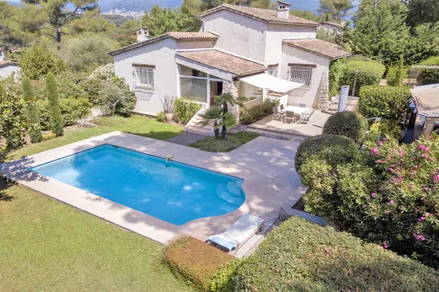 4-bedroom villa in Mouans-Sartoux, France