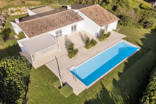 Valbonne | Lekker villa med fire soverom og flott tomt med svømmebasseng
