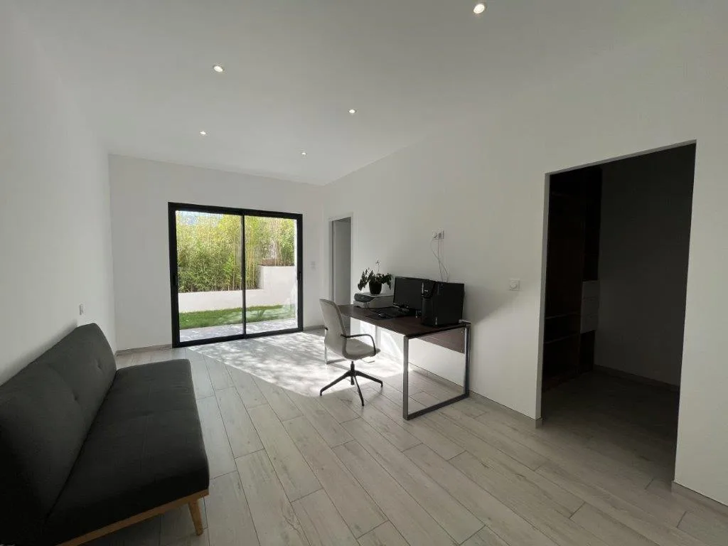 villa st11.jpg