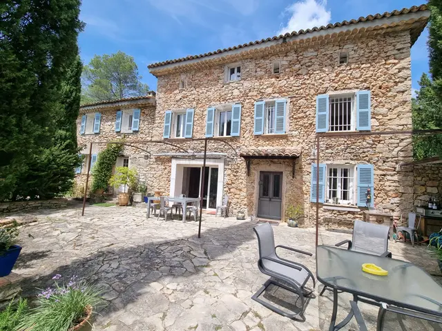7-bedroom villa in Lorgues, France