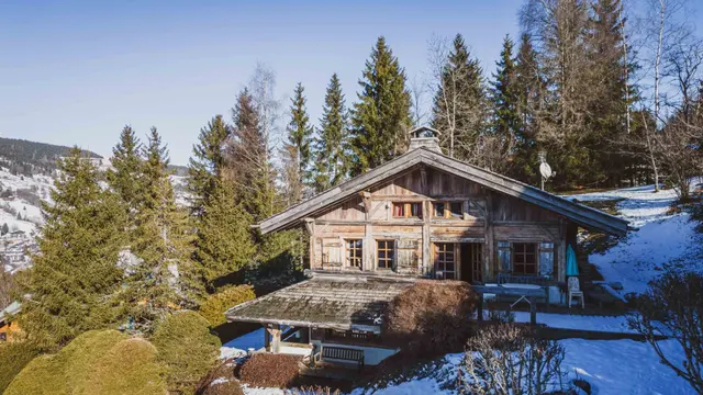 Megève, De franske Alpene | Eventyrlig chalet i rolige omgivelser med gangavstand til sentrum