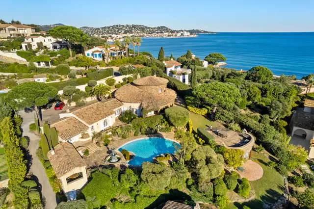 Sainte Maxime - Cote d'azur - Villa m 3 boenheter - Tilgang privat strand