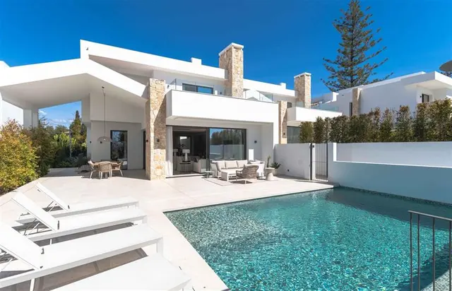 San Pedro de Alcántara - Eksklusiv villa med privat terrasse og basseng