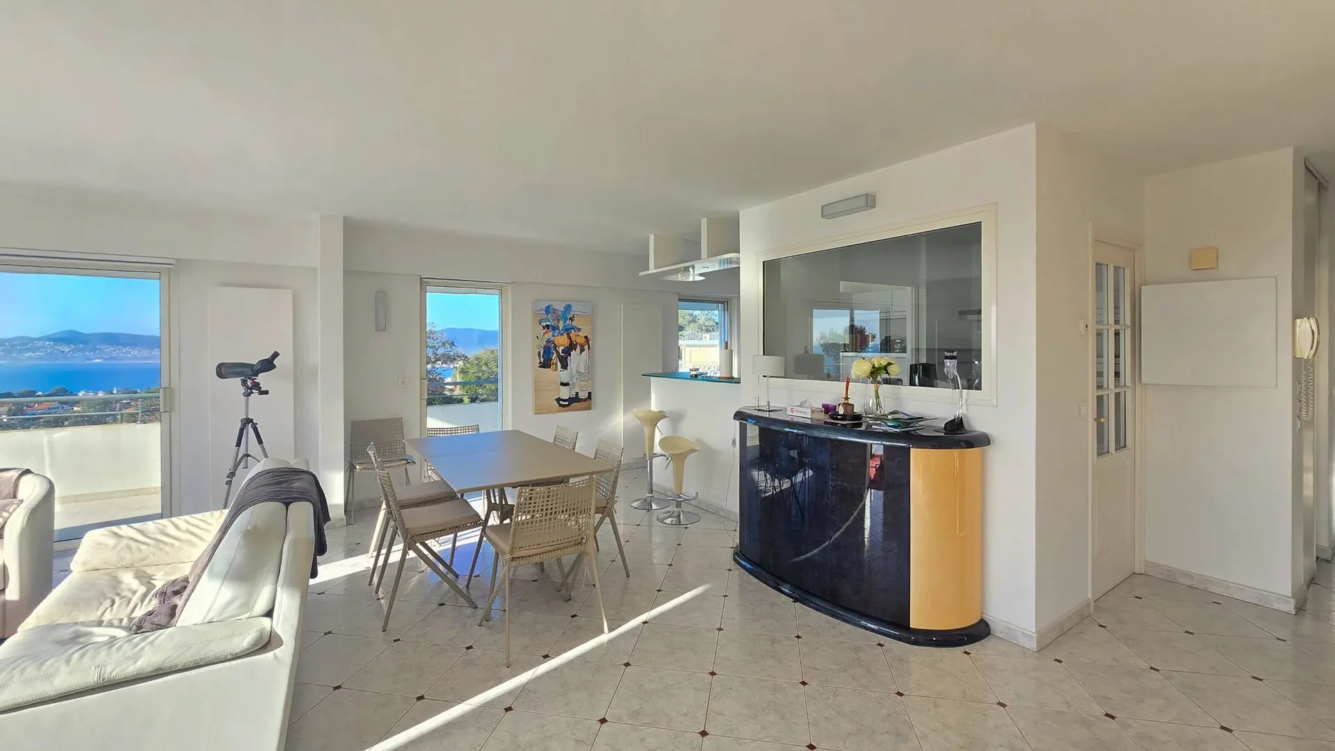 Saint Raphael - Penthouseleilighet med tre soverom og panoramautsikt – bilde 9