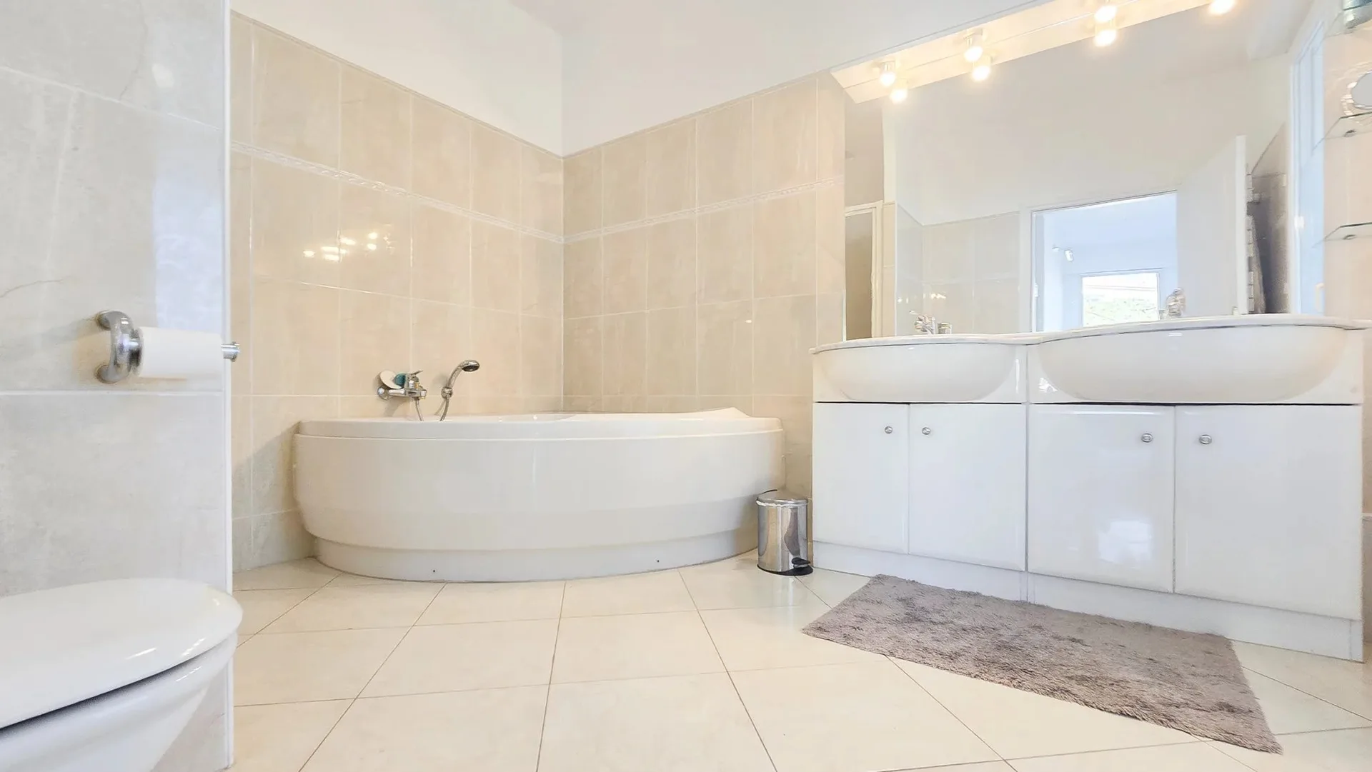 Saint Raphael - Penthouseleilighet med tre soverom og panoramautsikt – bilde 19
