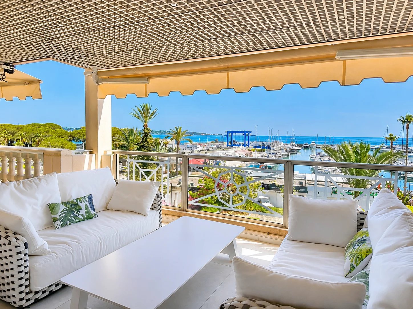 Golfe-Juan - Eksklusiv leilighet med 4 soverom, stor terrasse og panoramautsikt over havet. – bilde 1