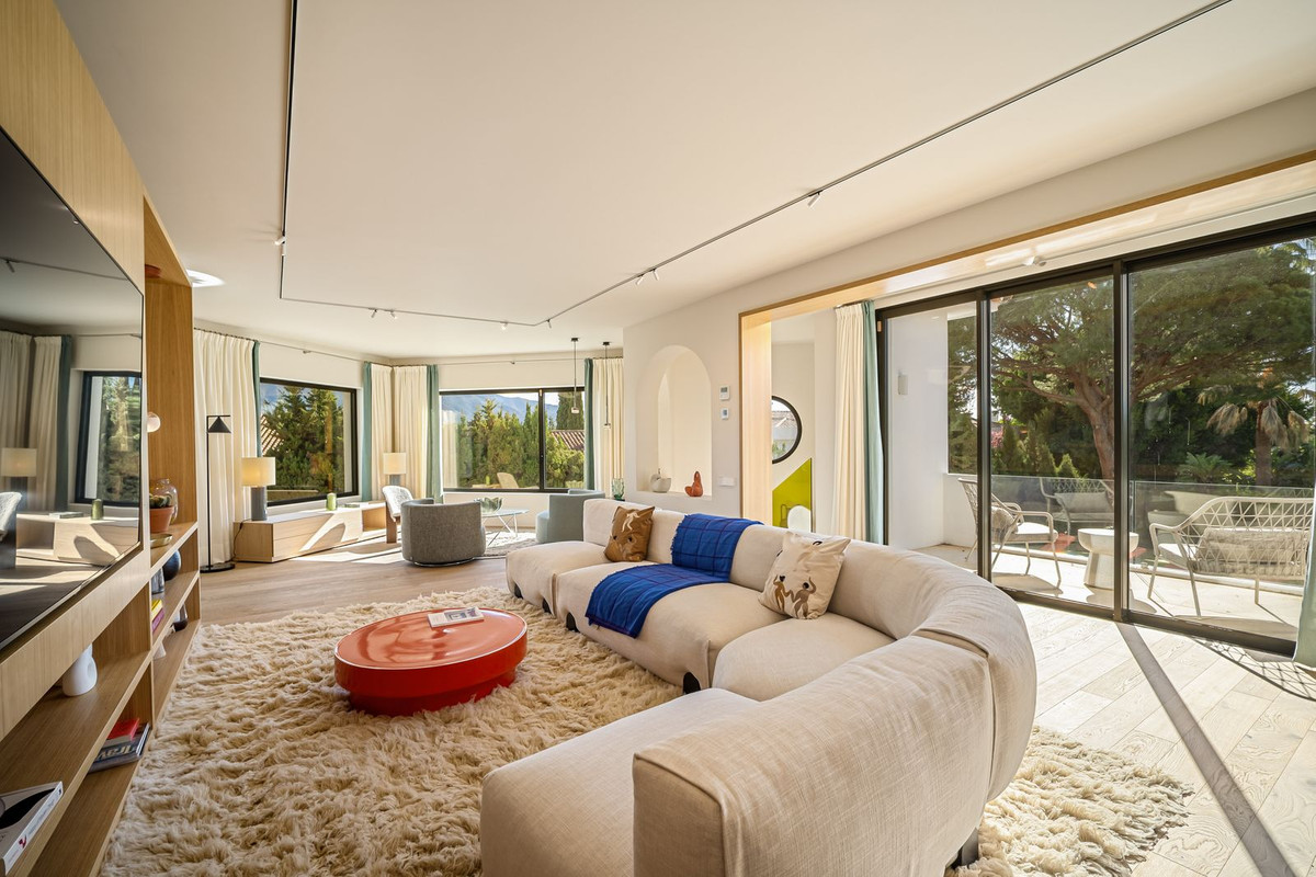 Costa del Sol - Nueva Andalucia - Moderne golfvilla i La Brisas med privat basseng – bilde 2