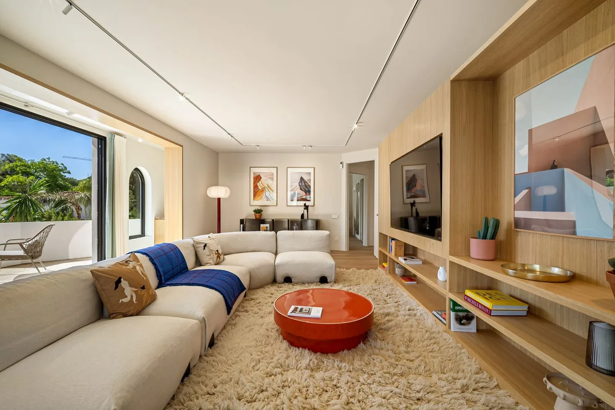 Costa del Sol - Nueva Andalucia - Moderne golfvilla i La Brisas med privat basseng – bilde 6