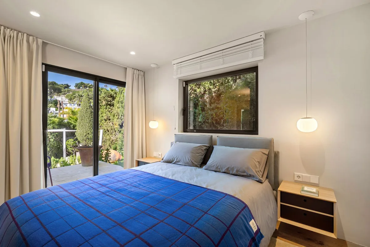 Costa del Sol - Nueva Andalucia - Moderne golfvilla i La Brisas med privat basseng – bilde 23