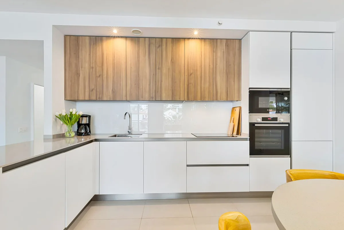 Benalmadena Costa - Moderne leilighet med privat hage, terrasse og gangavstand til stranden – bilde 7