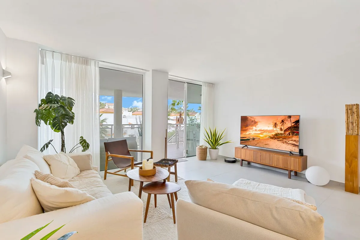 Benalmadena Costa - Moderne leilighet med privat hage, terrasse og gangavstand til stranden – bilde 11