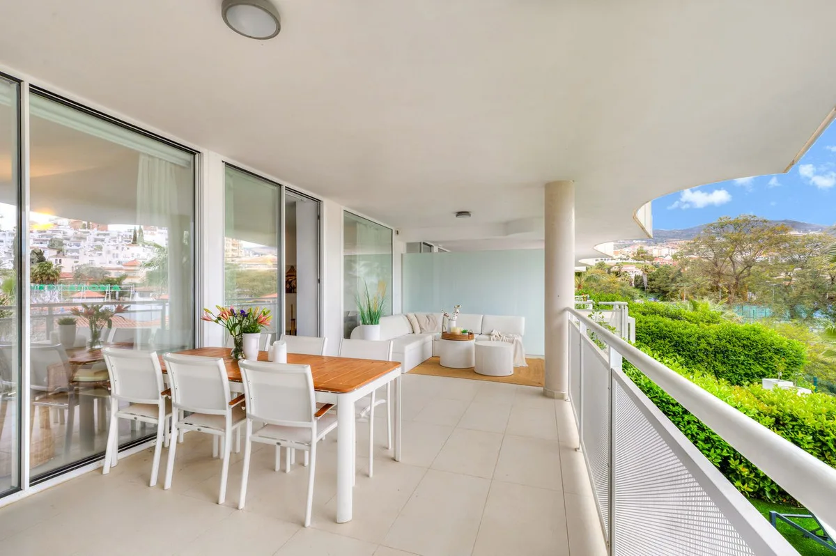 Benalmadena Costa - Moderne leilighet med privat hage, terrasse og gangavstand til stranden – bilde 13
