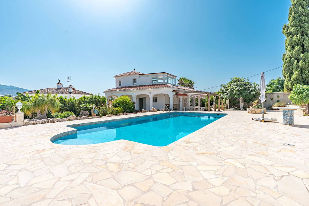 Nerja - Romslig villa med basseng, gjestehus og panoramautsikt – bilde 3